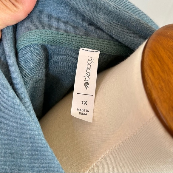 NWT Ideology Women's 1X Full Zip Sweater Blue Tie Dyed Camping Exercise Travel - Picture 7 of 8